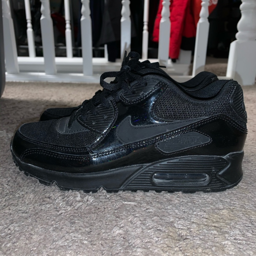 Women’s Nike air max’s